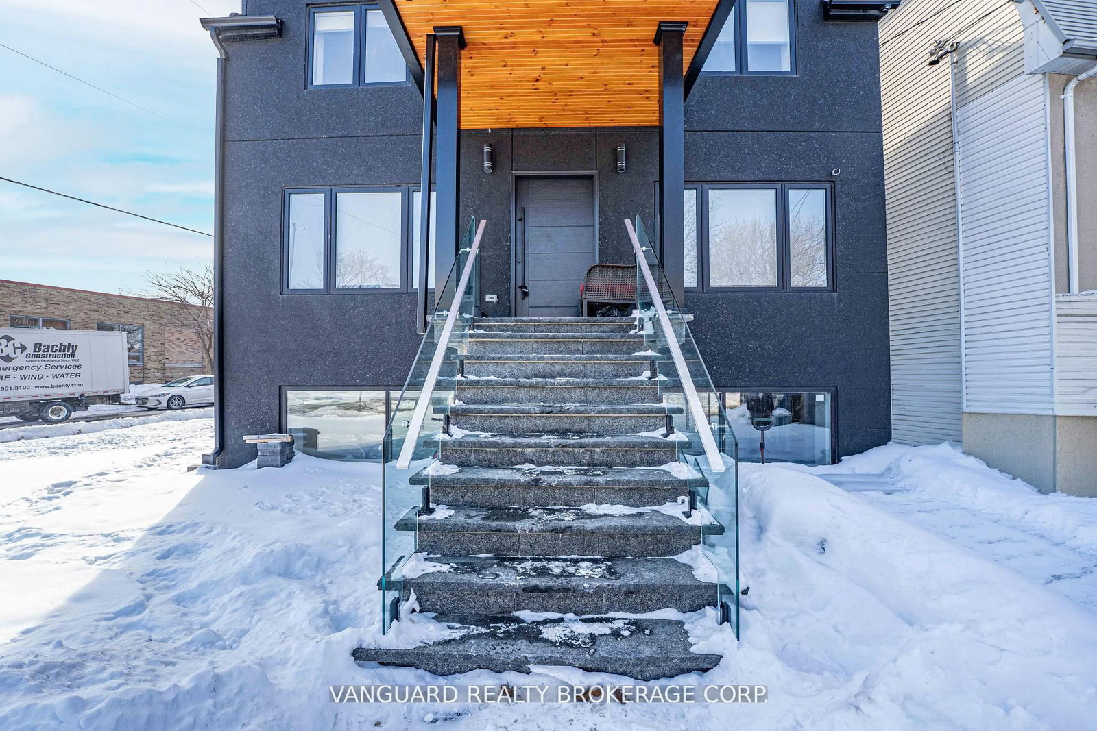 410 Maybank Avenue • Toronto, ON photo 17
