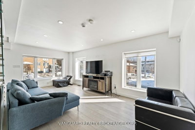 410 Maybank Avenue • Toronto, ON