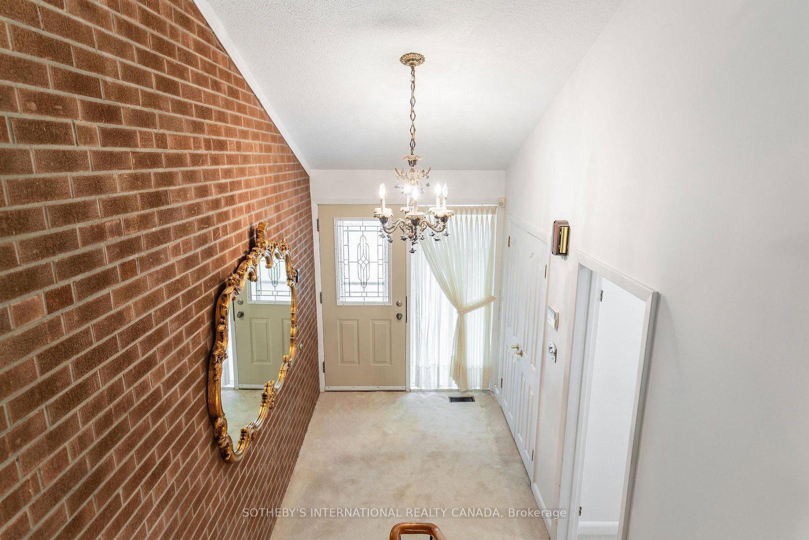 15 Saxony Crescent - Photo 7