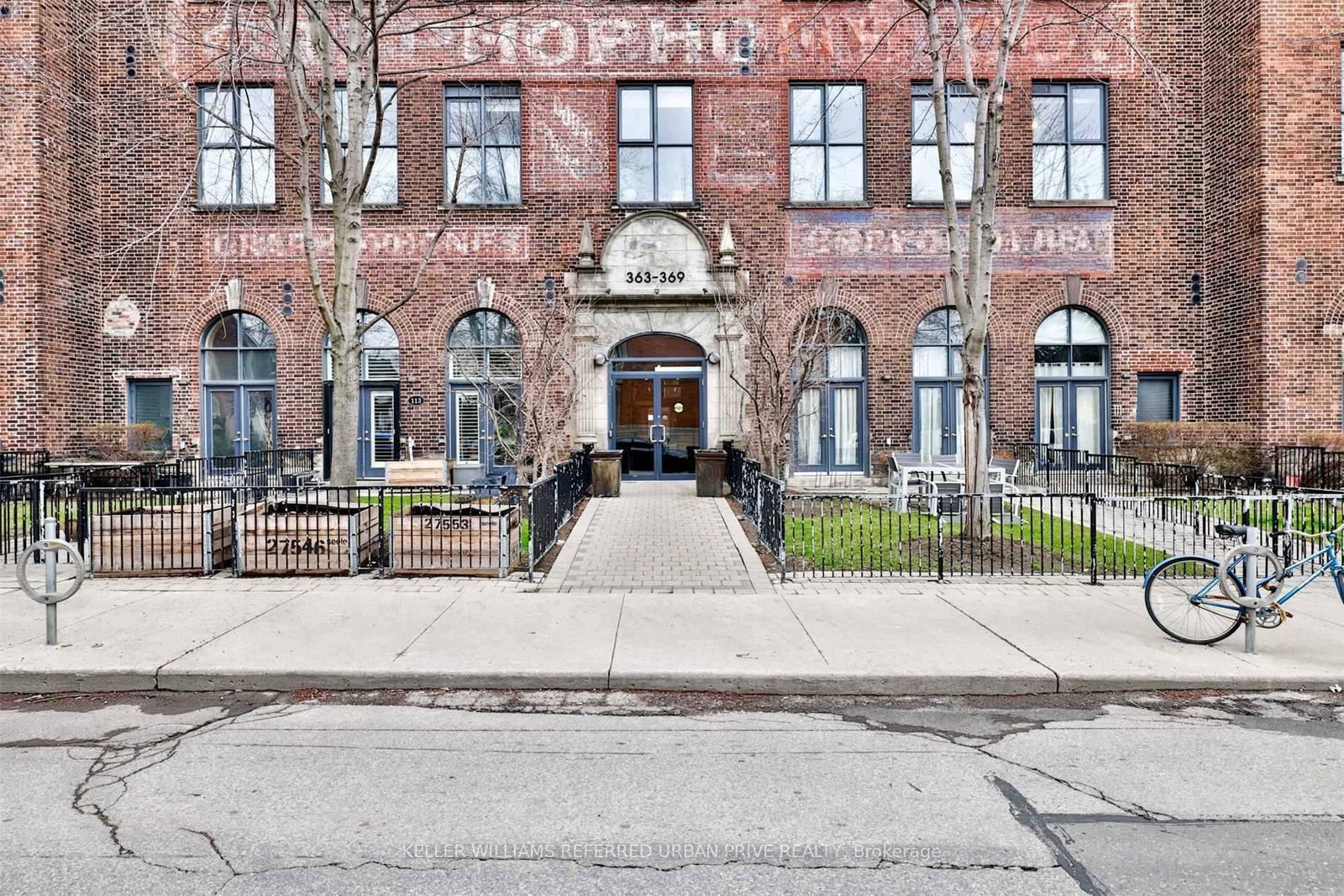369 Sorauren Avenue, Unit 602 - Photo 2