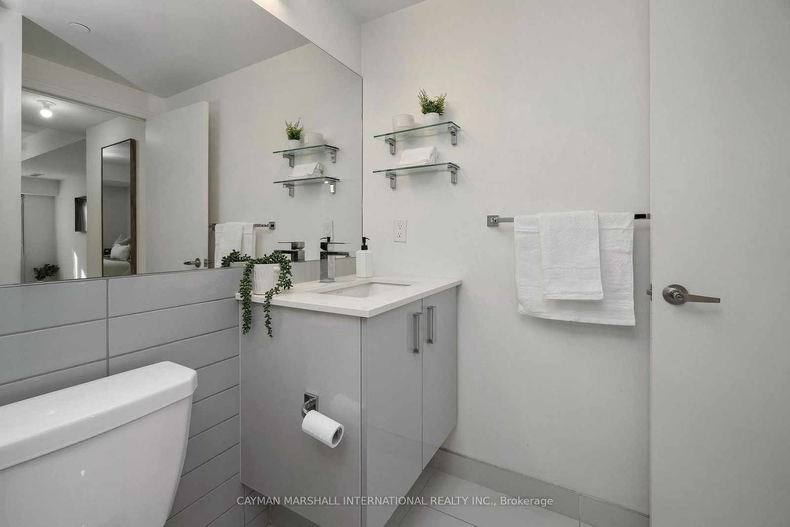 30 Gibbs Road • #108 • Toronto, ON photo 24