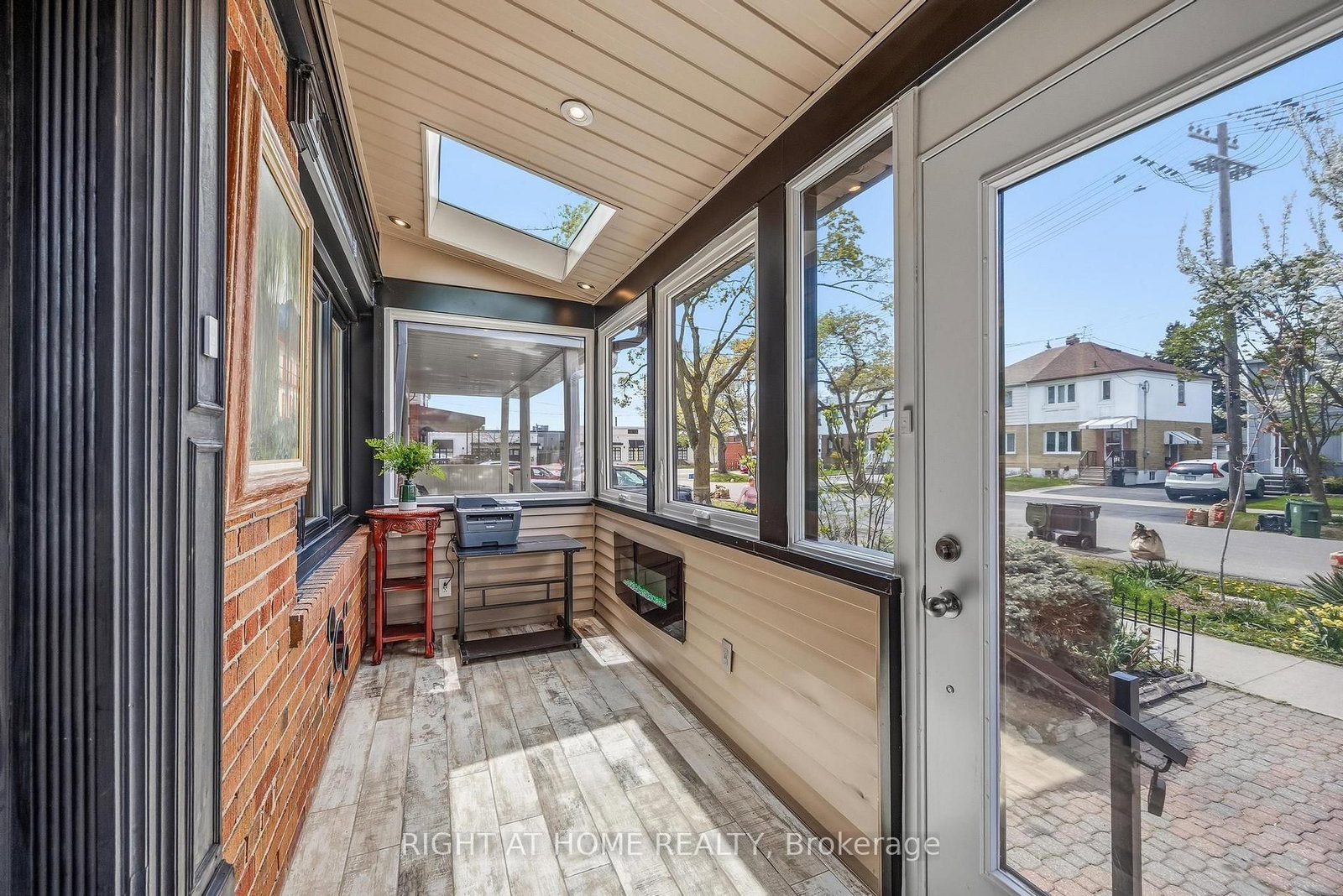 35 Dayton Avenue - Photo 4