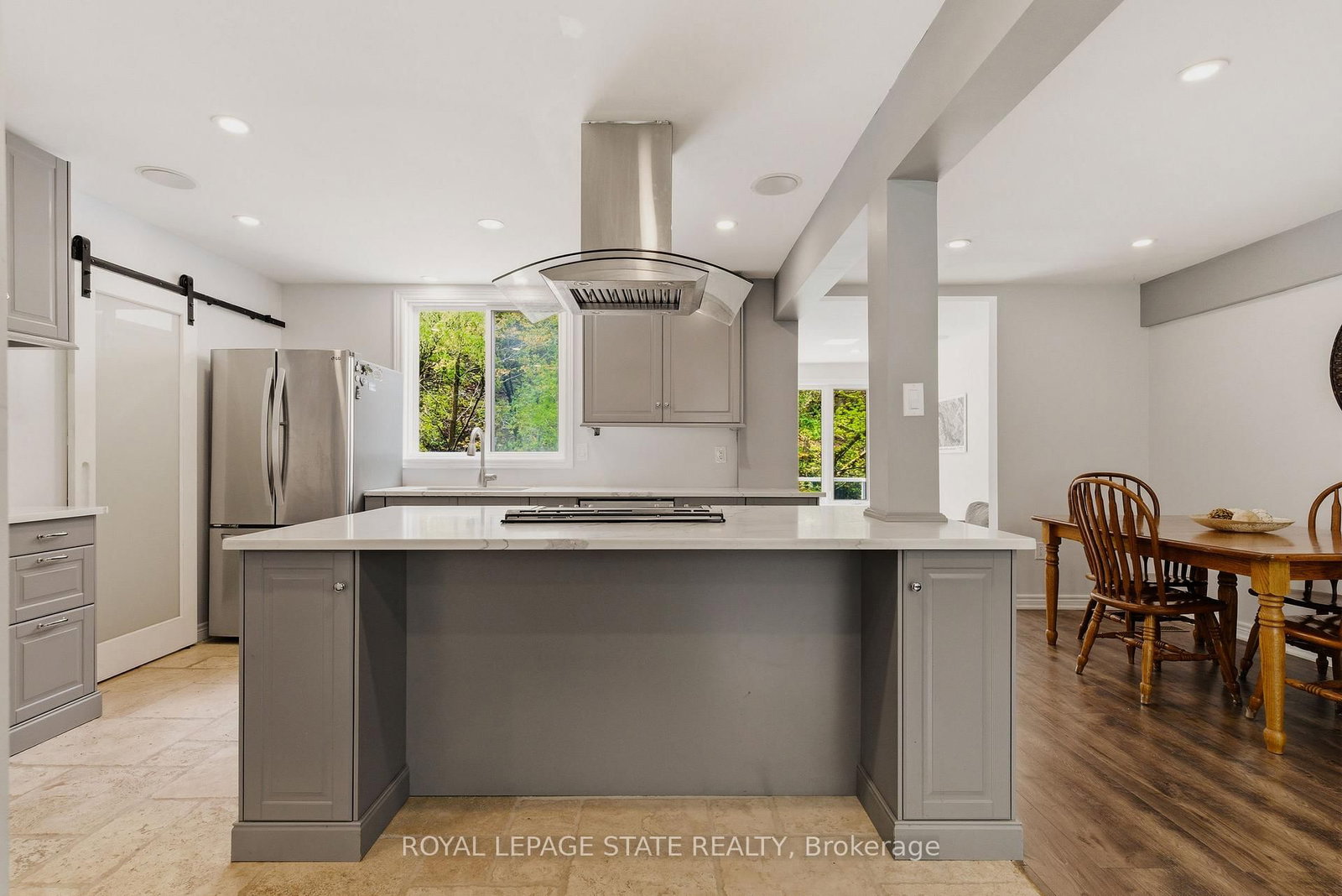 1262 Hidden Valley Road • Burlington, ON photo 10