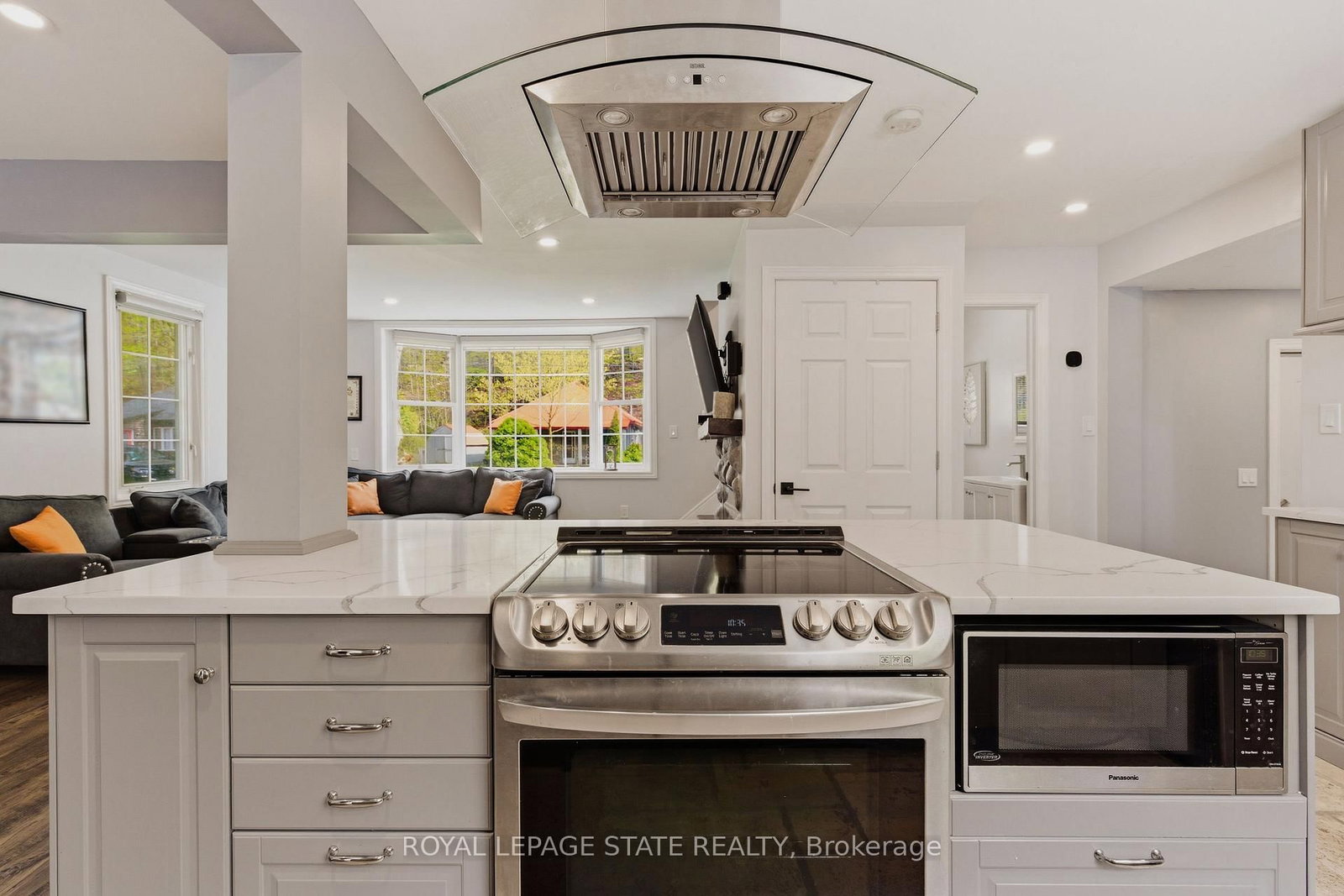 1262 Hidden Valley Road • Burlington, ON photo 16