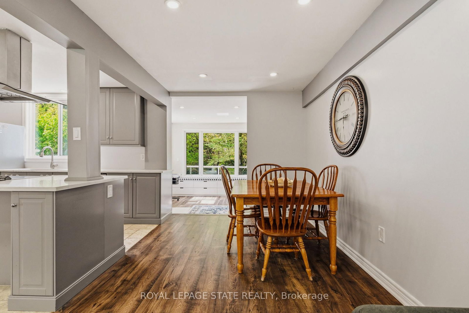 1262 Hidden Valley Road • Burlington, ON photo 20