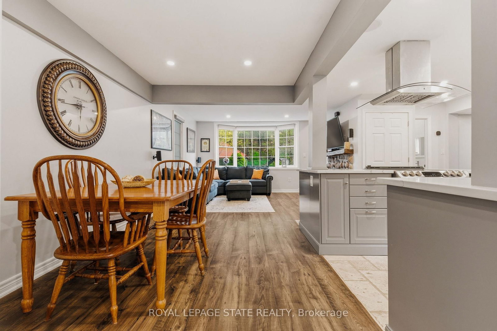 1262 Hidden Valley Road • Burlington, ON photo 21