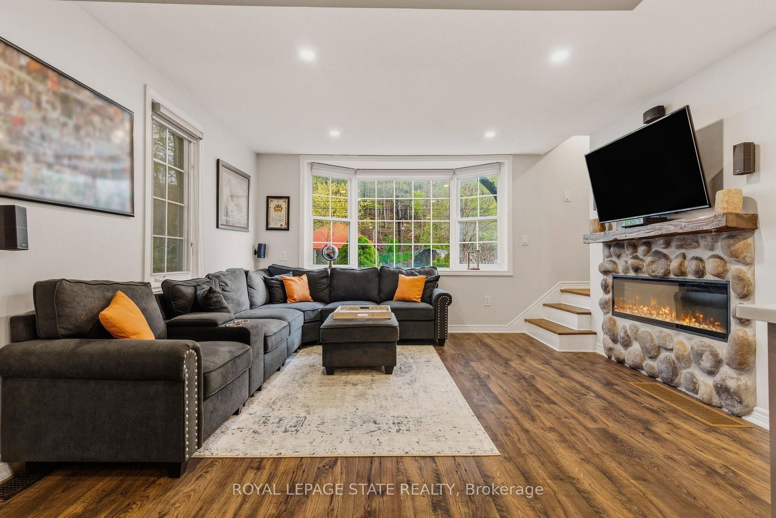 1262 Hidden Valley Road • Burlington, ON photo 22