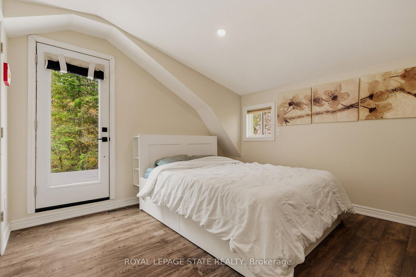 1262 Hidden Valley Road • Burlington, ON photo 37
