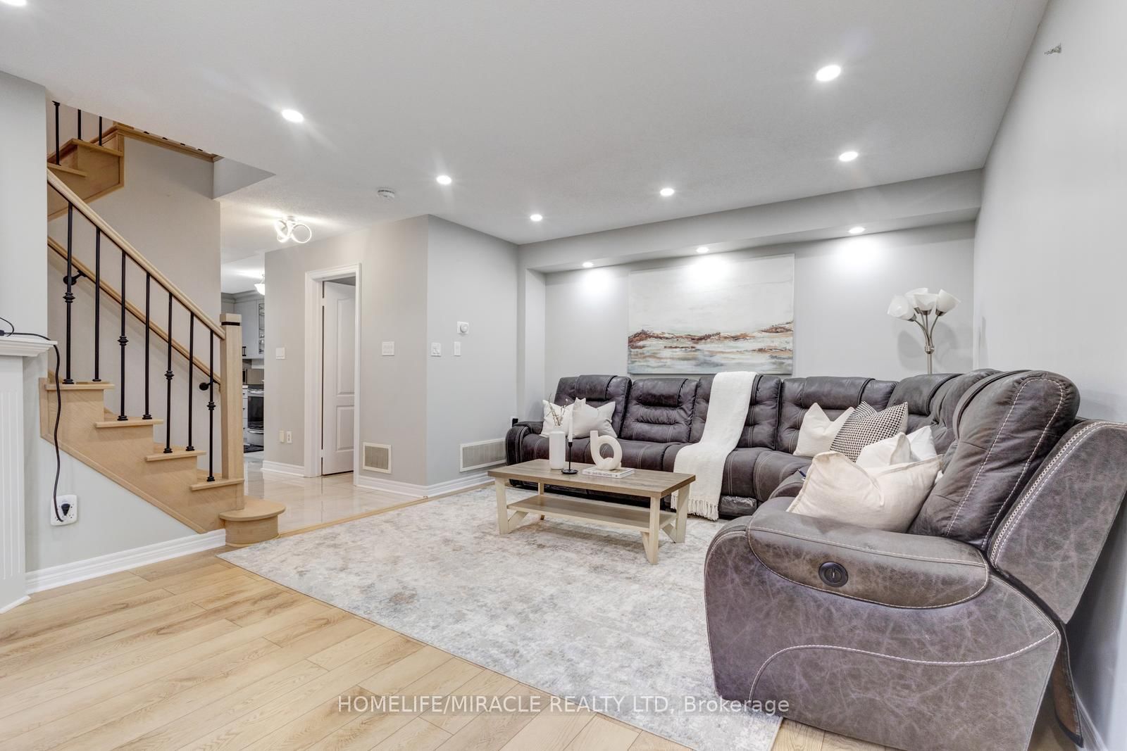 84 Alfonso Crescent - Photo 12