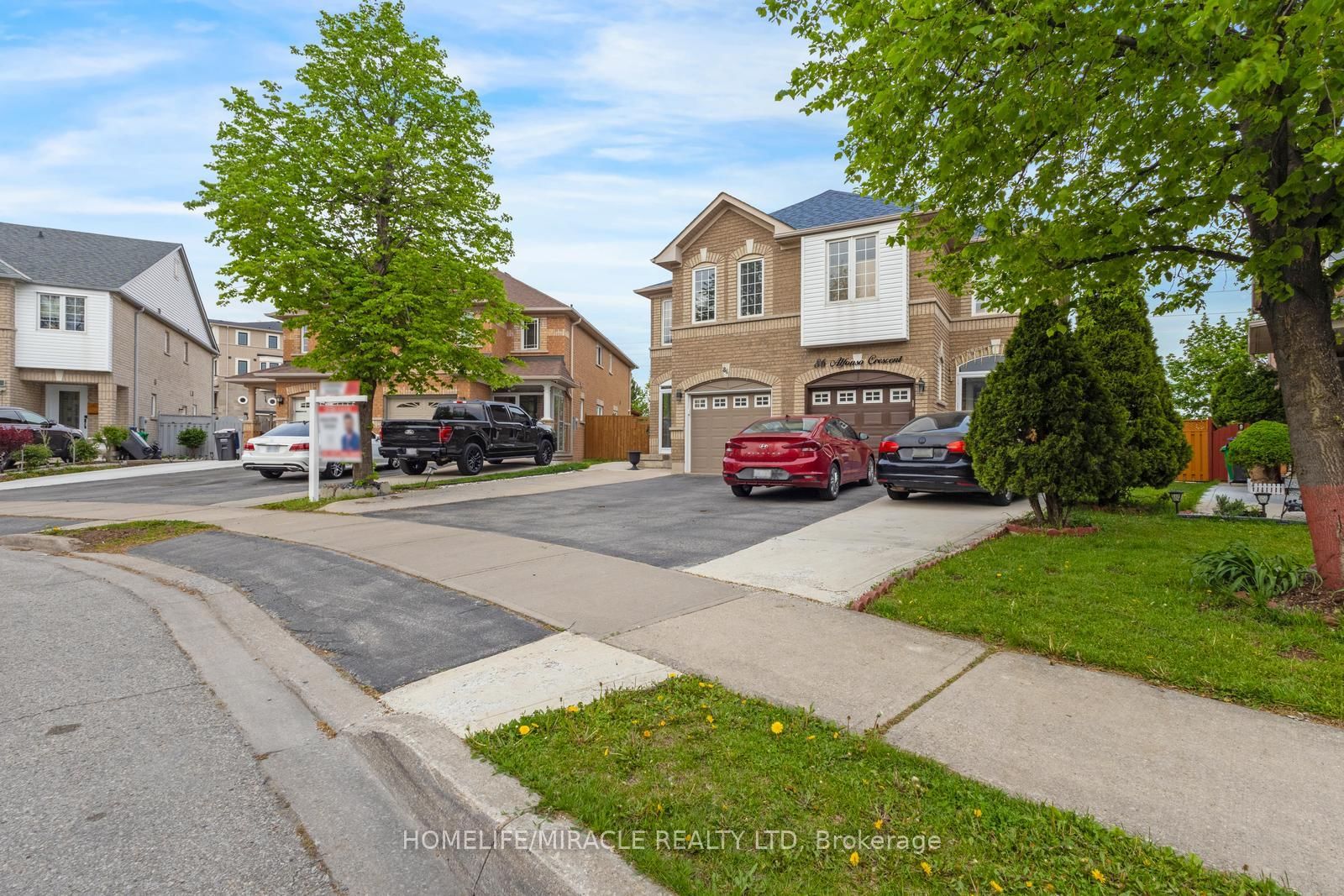 84 Alfonso Crescent - Photo 3