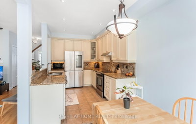 3852 Bloomington Mississauga,ON L5M 0A3 — Photo 15