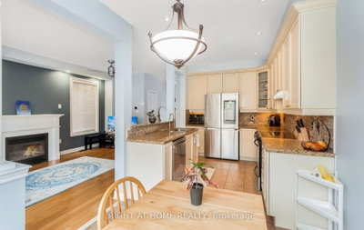 3852 Bloomington Mississauga,ON L5M 0A3 — Photo 16