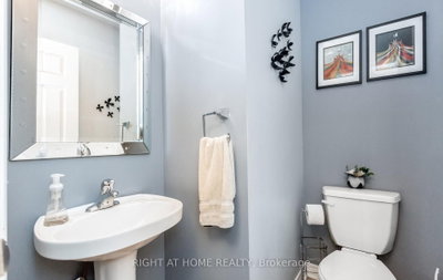 3852 Bloomington Mississauga,ON L5M 0A3 — Photo 25