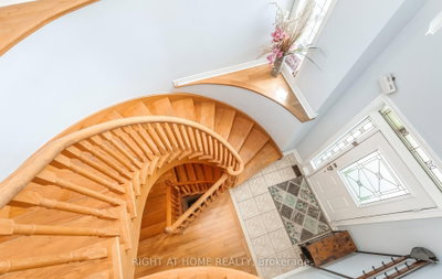 3852 Bloomington Mississauga,ON L5M 0A3 — Photo 26