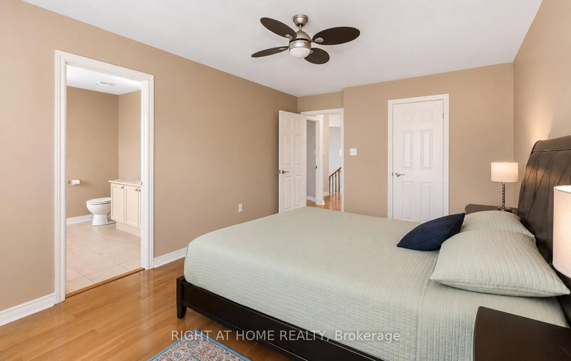 3852 Bloomington Mississauga,ON L5M 0A3 — Photo 31
