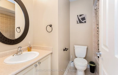 3852 Bloomington Mississauga,ON L5M 0A3 — Photo 39