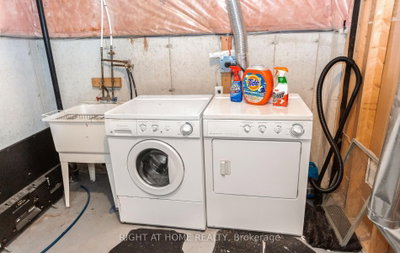3852 Bloomington Mississauga,ON L5M 0A3 — Photo 46