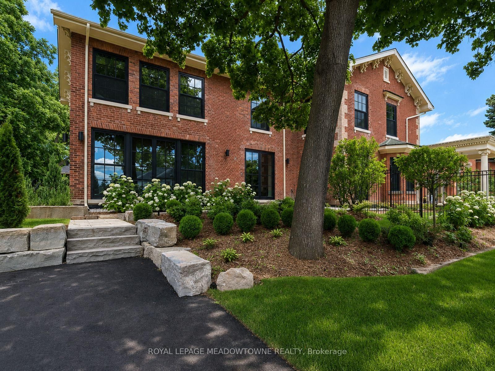 57 Victoria Street • Milton, ON photo 36