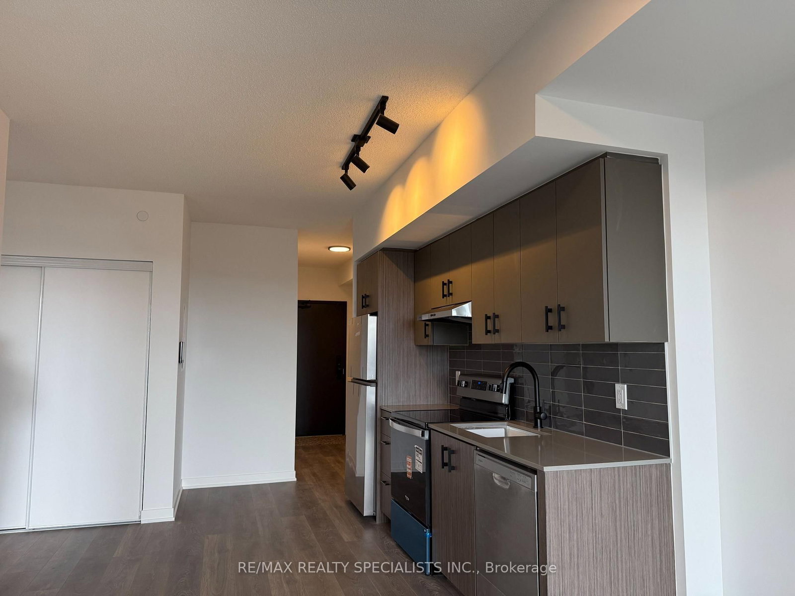 4878 POWERS Common, Unit C1110 - Photo 9