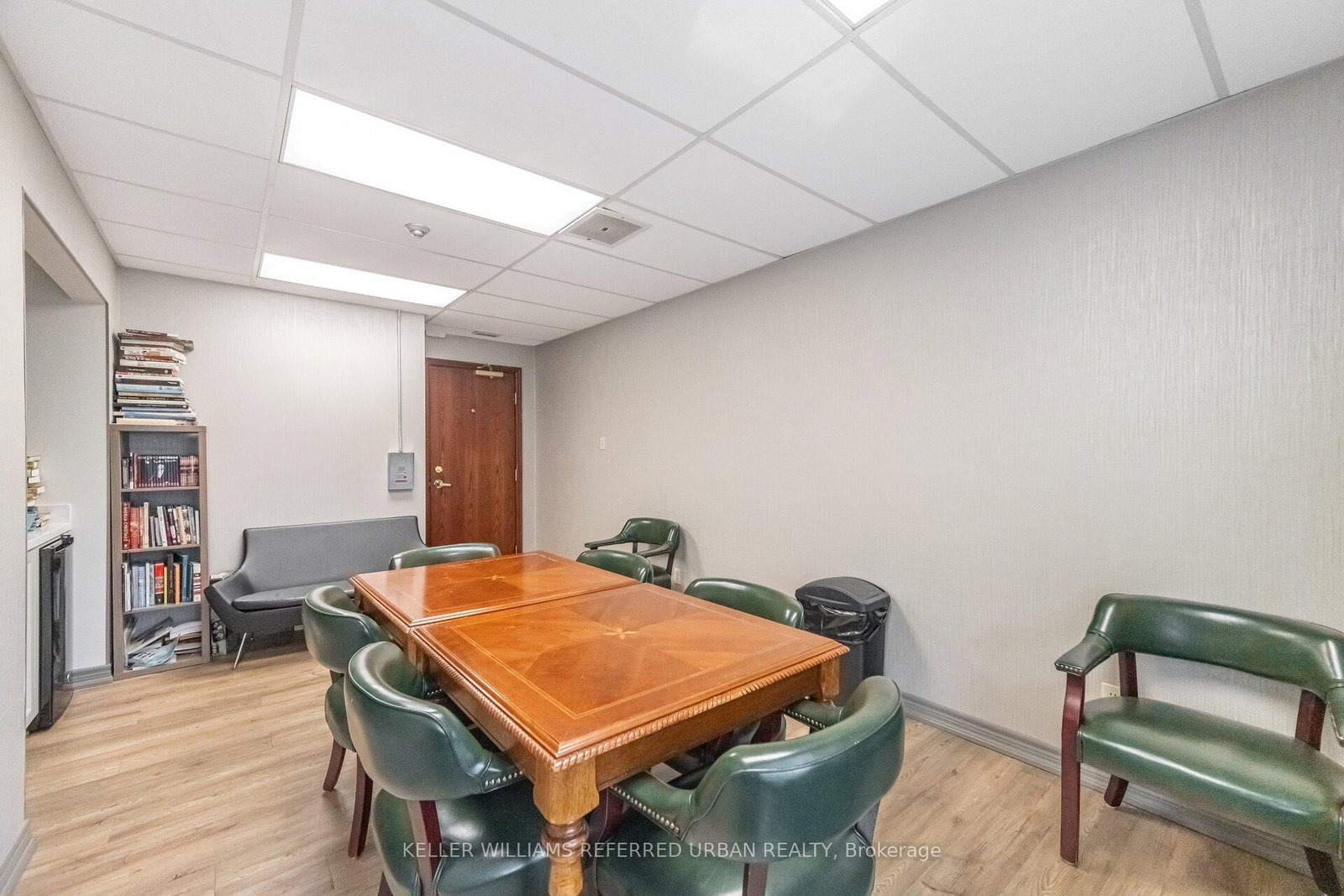 190 Manitoba Street, Unit 707 - Photo 27