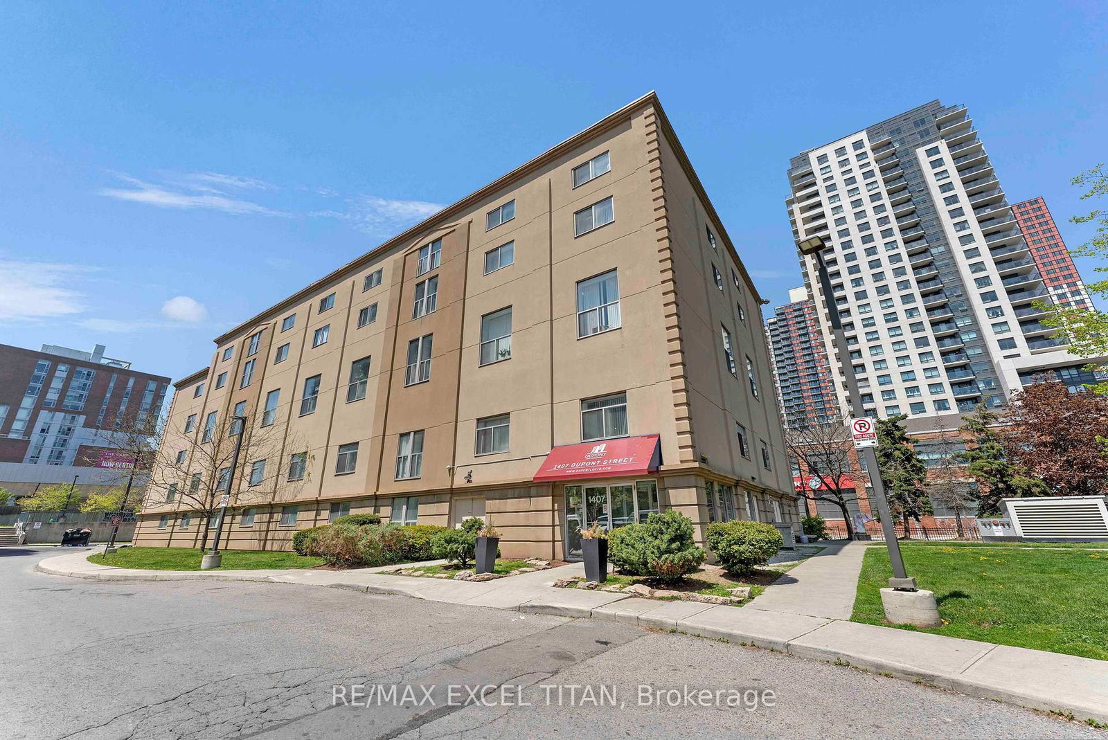 1407 Dupont Street, Unit 309