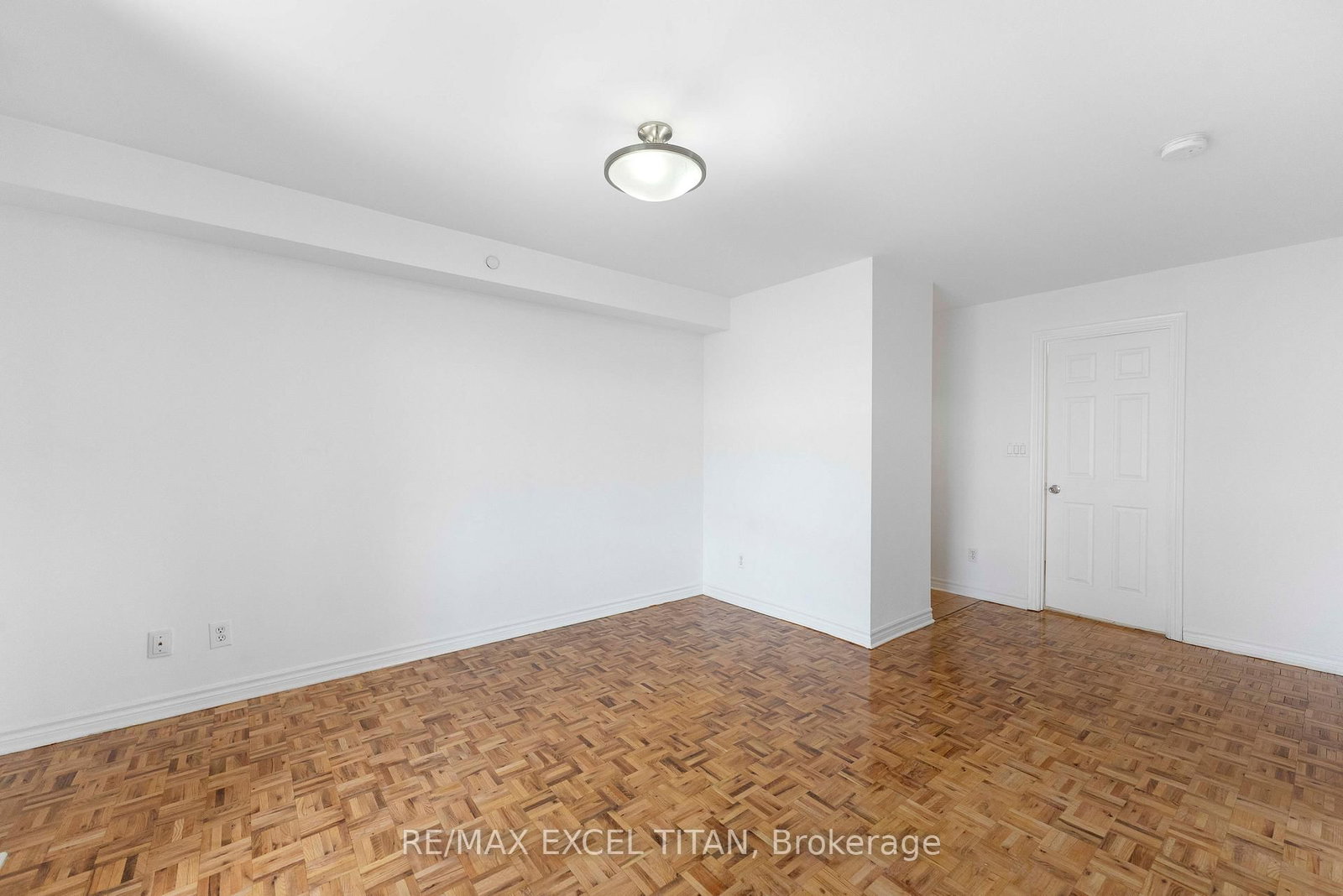 1407 Dupont Street, Unit 309 - Photo 7