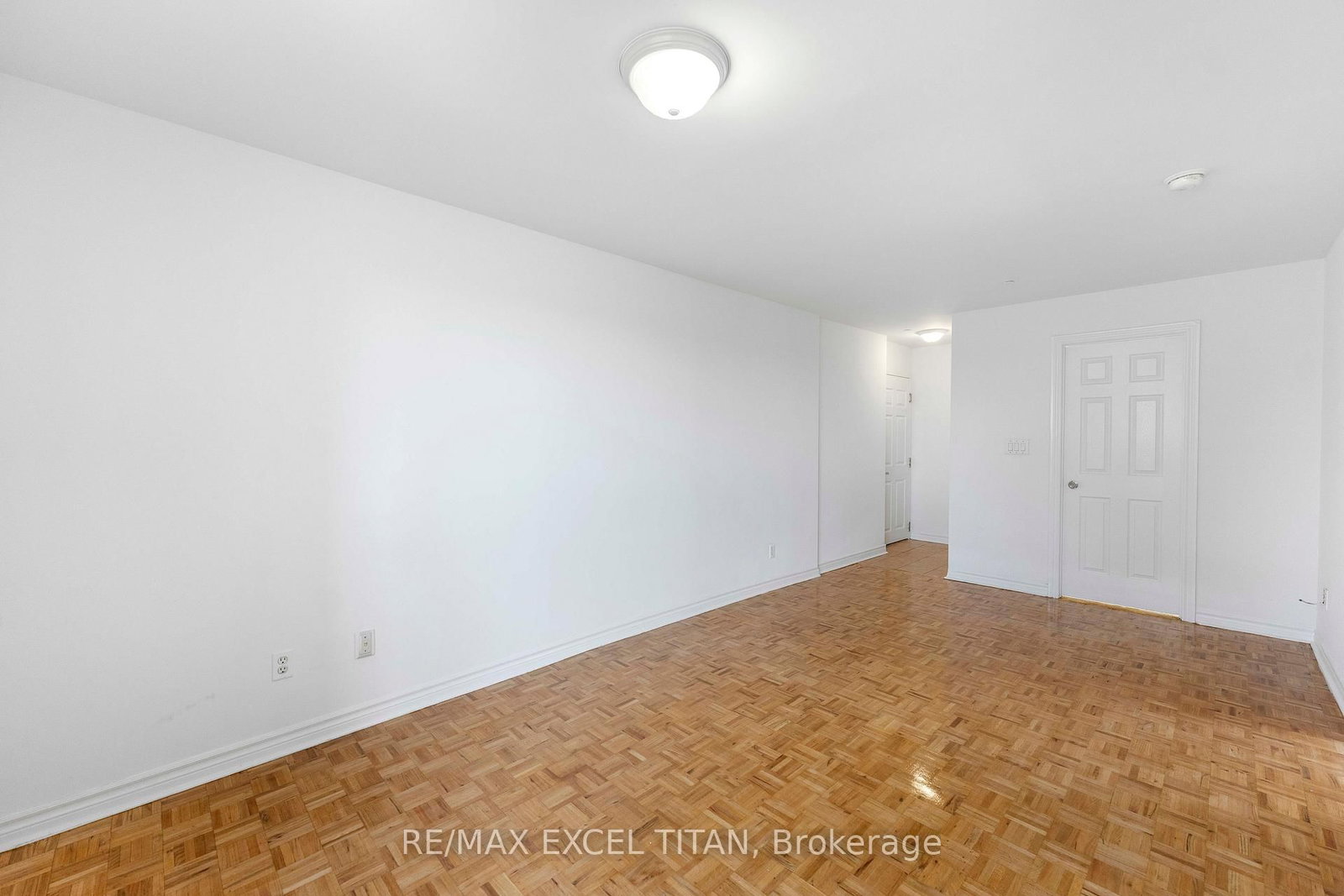 1407 Dupont Street, Unit 409 - Photo 8