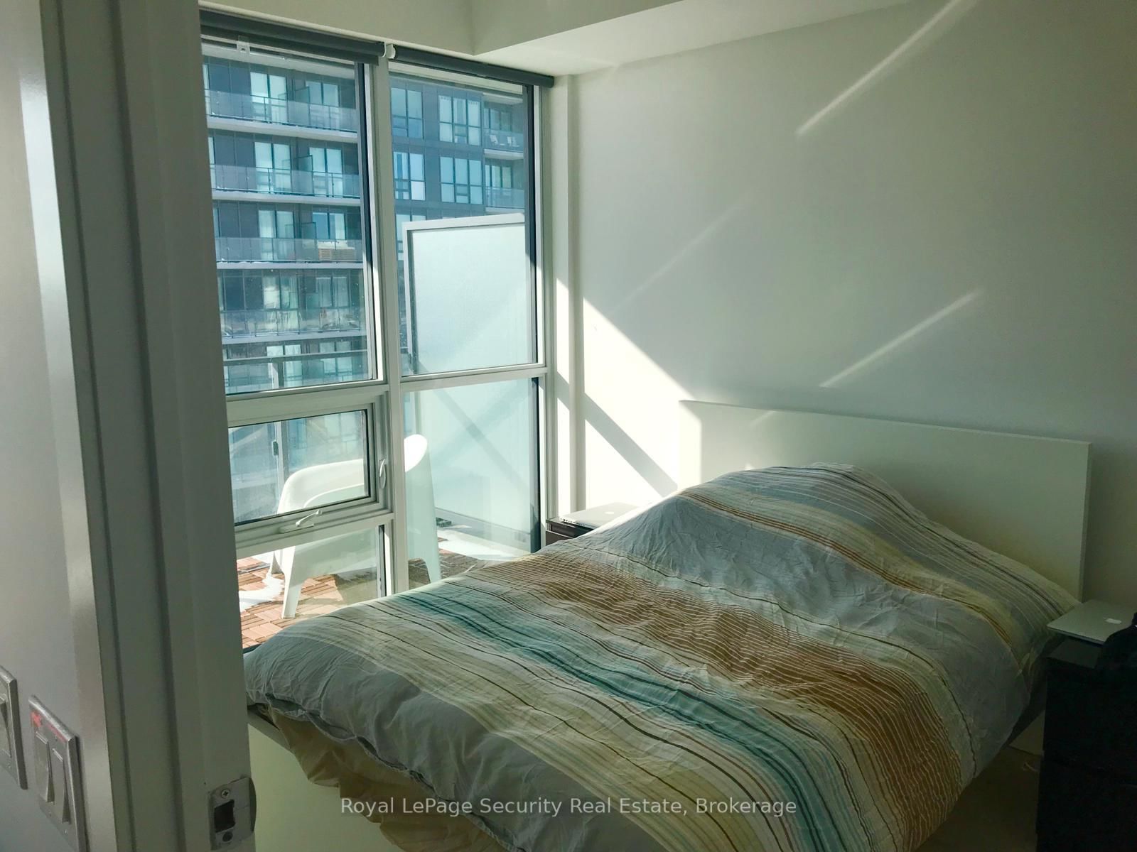 2200 Lake Shore Boulevard W, Unit 2002 - Photo 6