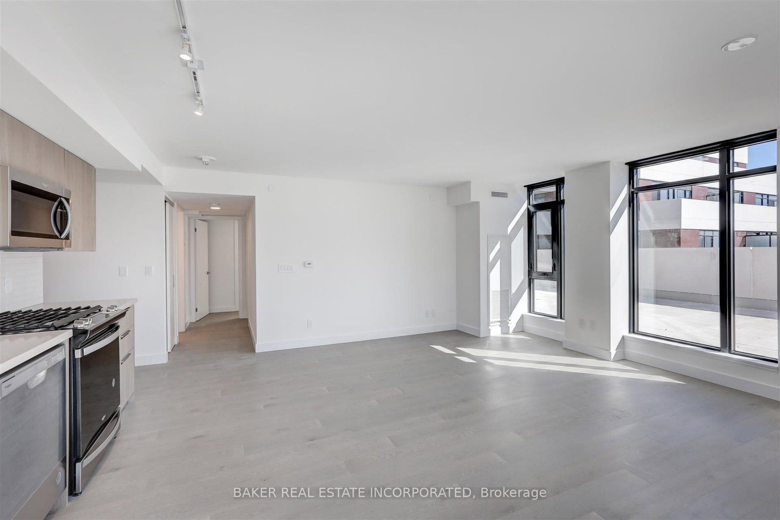 160 Kingsway Crescent, Unit 202 - Photo 7