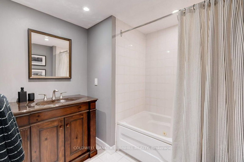 100 Bronte Oakville,ON L6L 6L5 — Photo 19