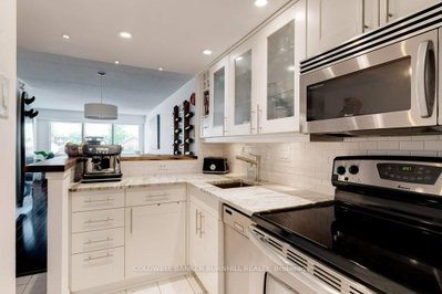 100 Bronte Oakville,ON L6L 6L5 — Photo 8