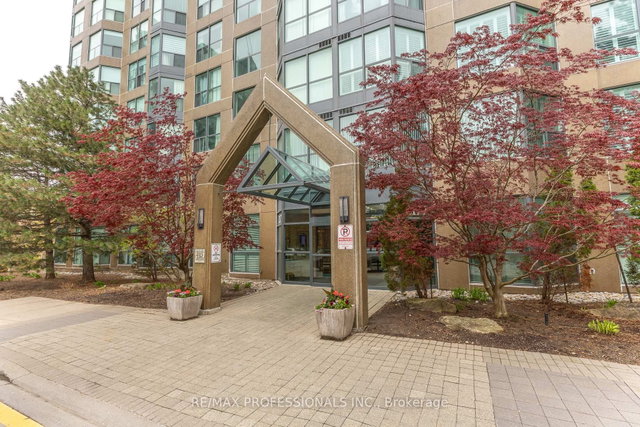 702 - 2177 Burnhamthorpe Road W