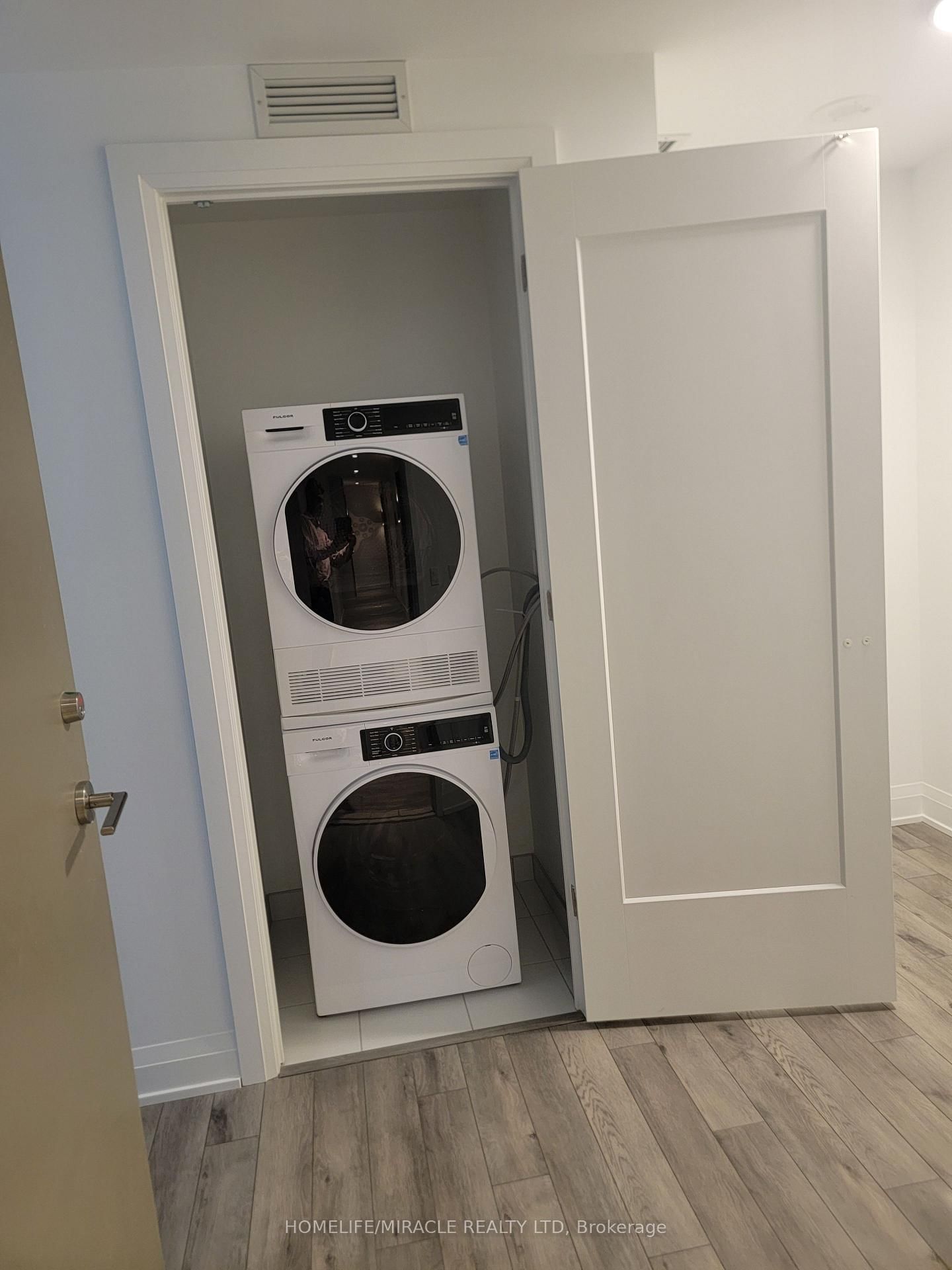 15 Skyridge Drive, Unit 2401 - Photo 4