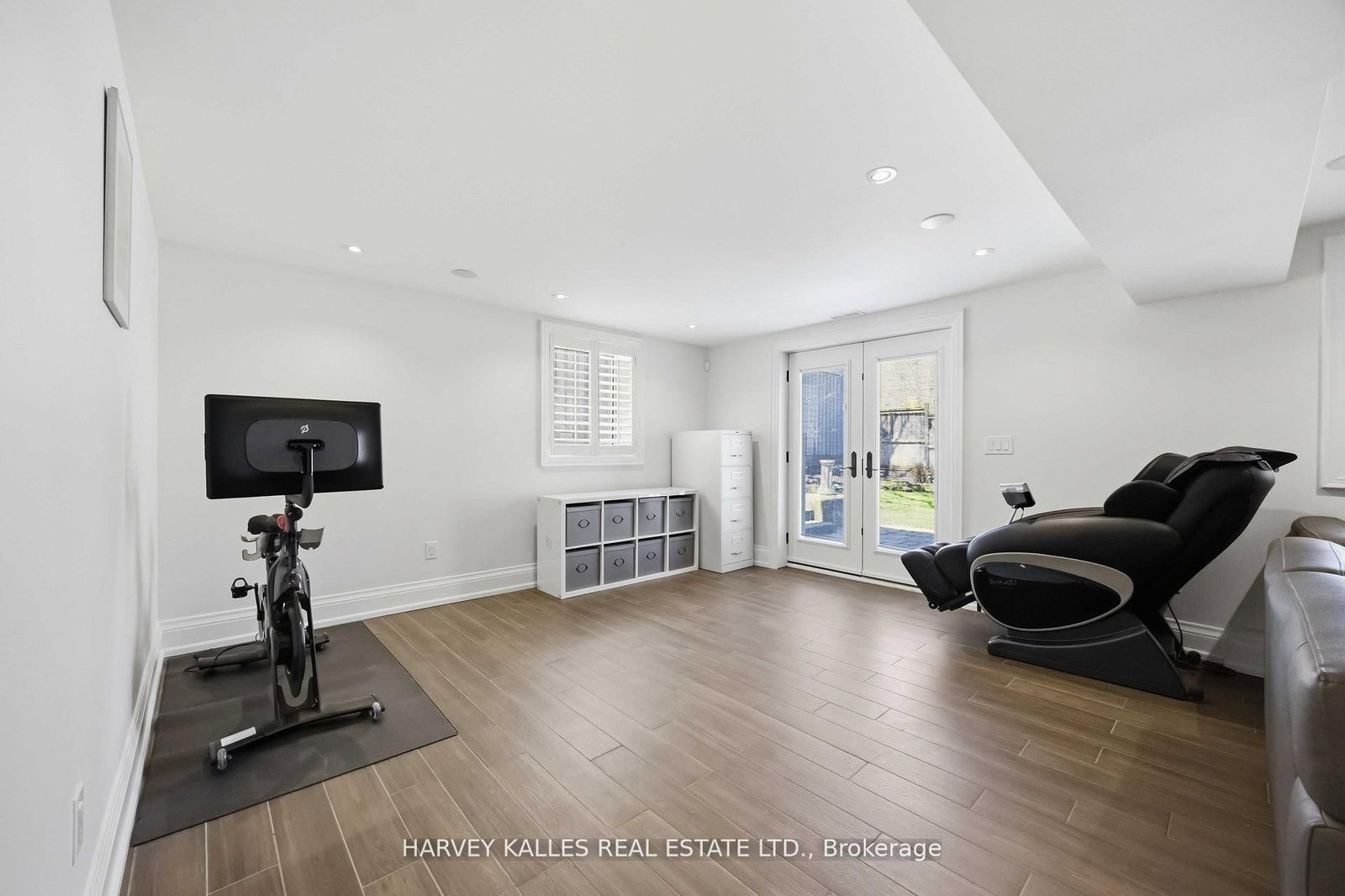 27 Ashley Park Road - Photo 32