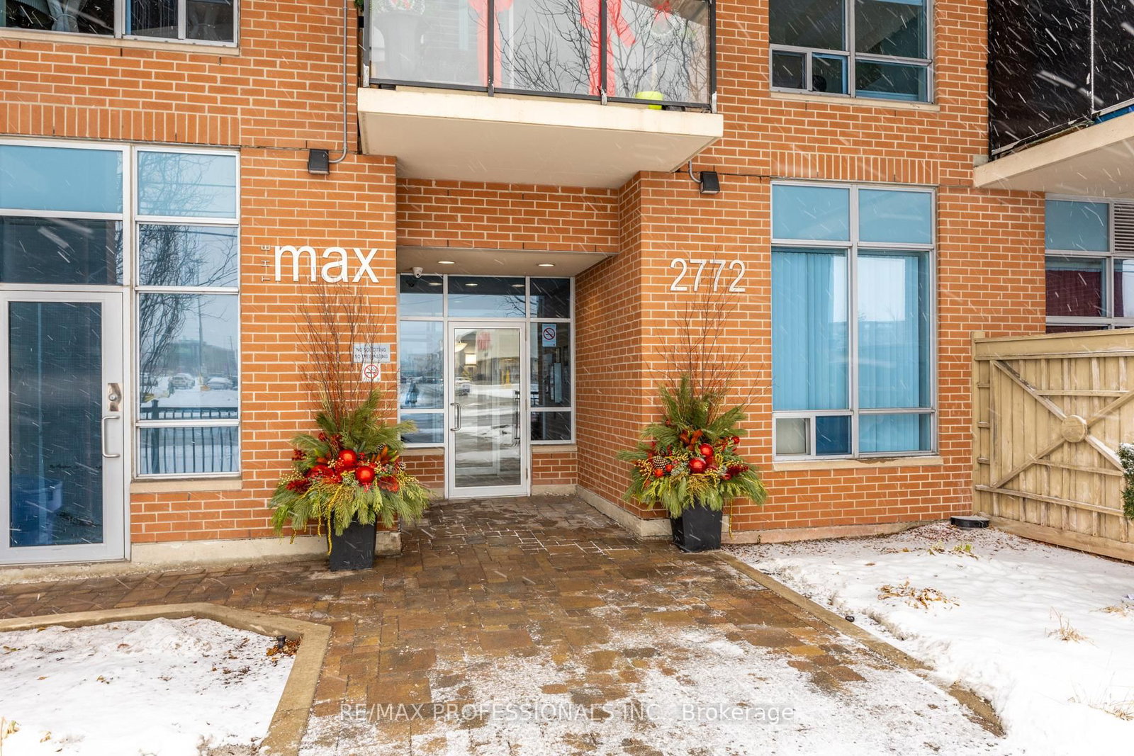 2772 Keele Street, Unit 1004 - Photo 3