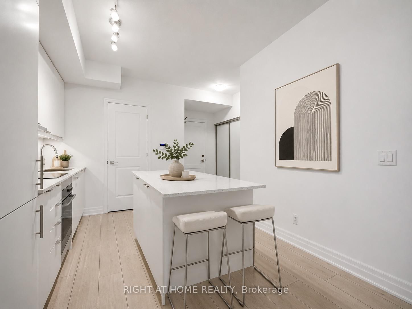 30 Elm Drive W, Unit 1807 - Photo 11