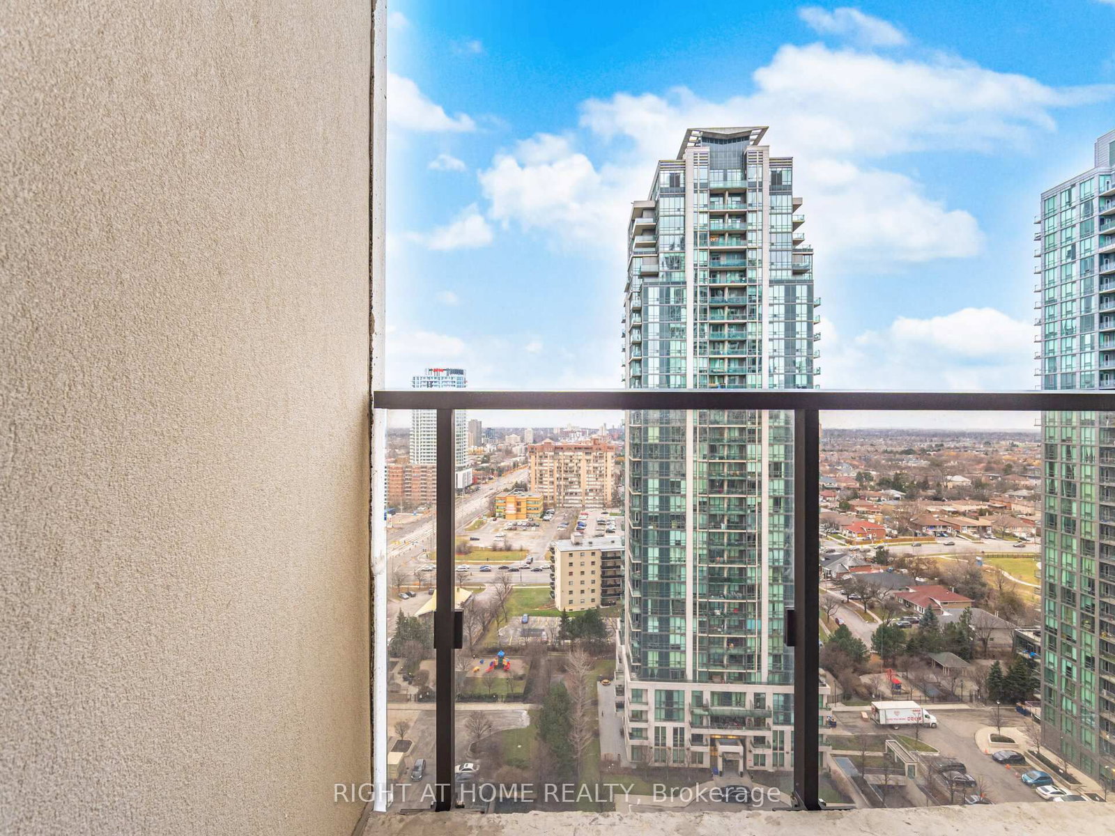 30 Elm Drive W, Unit 1807 - Photo 20