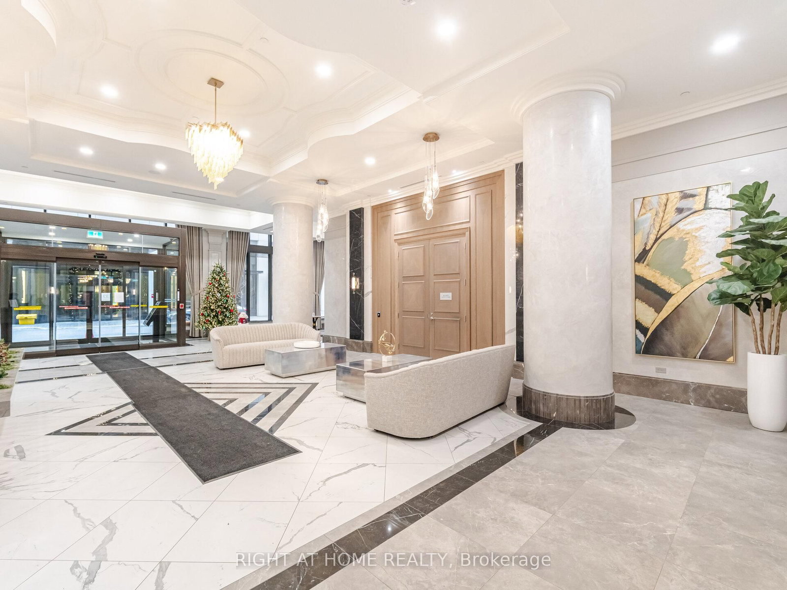 30 Elm Drive W, Unit 1807 - Photo 4