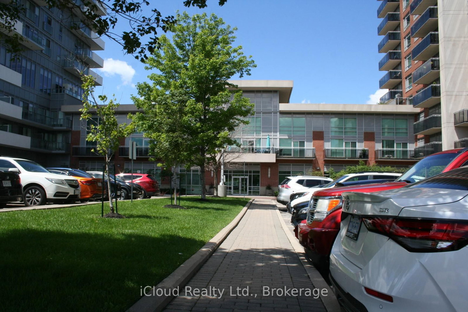 215 Queen Street E, Unit 2001 - Photo 7
