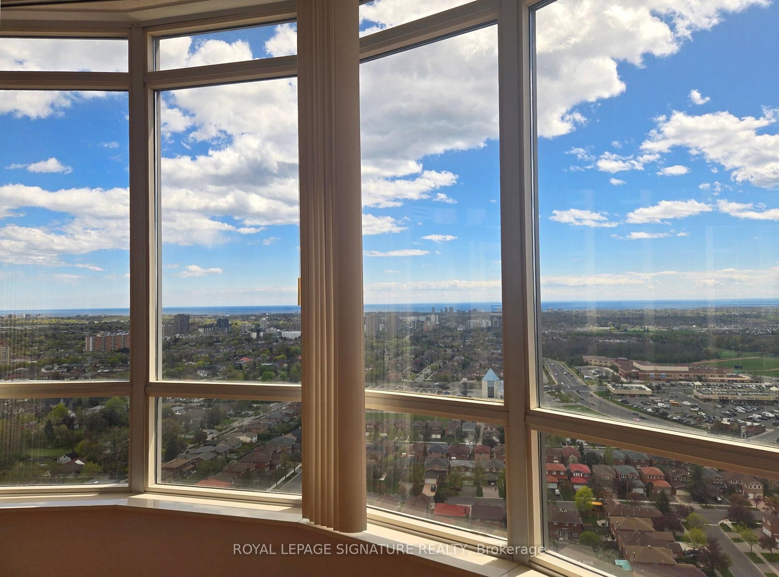 3880 Duke of York Boulevard, Unit 2907 - Photo 9