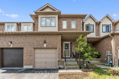 3-bed Townhouse · 46 Waterbury St