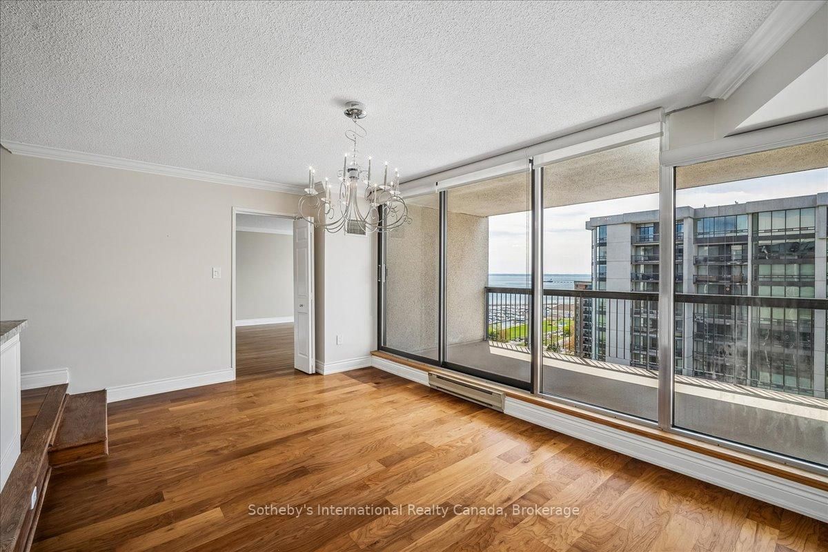 2170 Marine Drive • #2104 • Oakville, ON photo 11