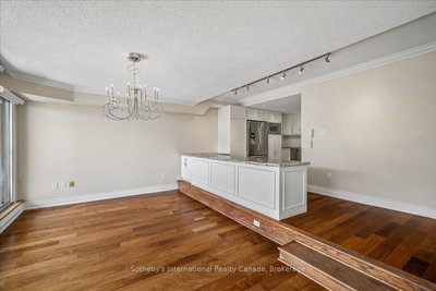 2170 Marine Drive • #2104 • Oakville, ON photo 9