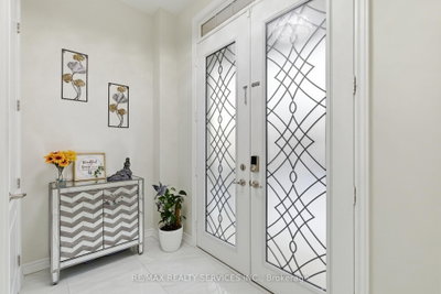 7 Caboose Street • Brampton, ON photo 3