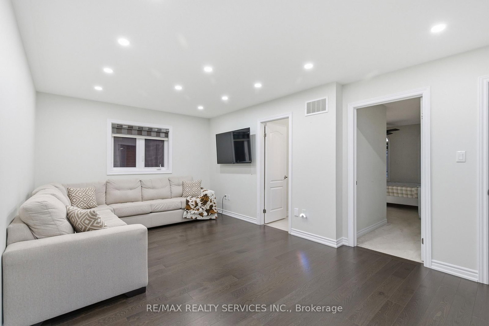 7 Caboose Street • Brampton, ON photo 34