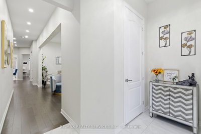 7 Caboose Street • Brampton, ON photo 4