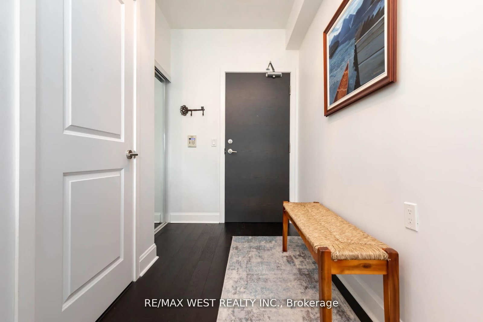 33 Shore Breeze Drive, Unit 802 - Photo 2