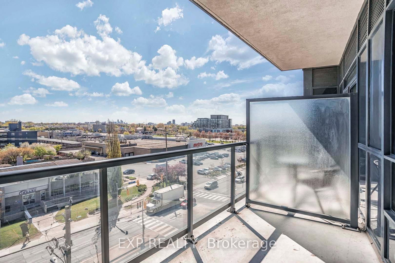 2800 Keele Street, Unit 605 - Photo 23