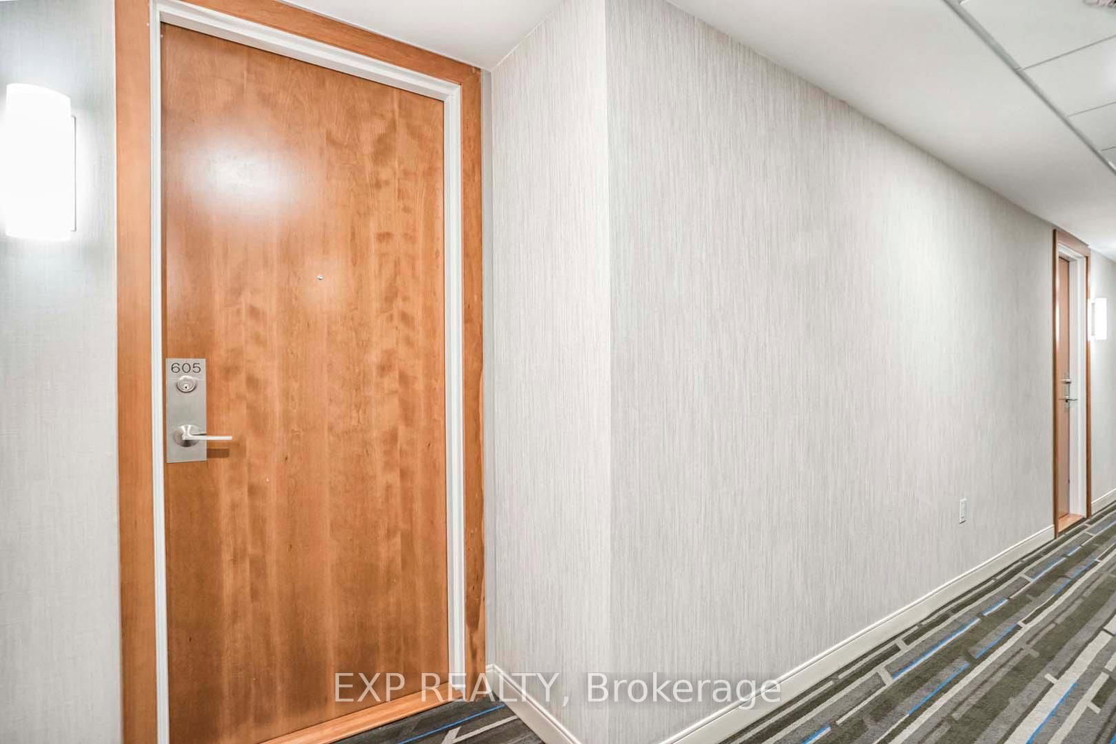 2800 Keele Street, Unit 605 - Photo 8