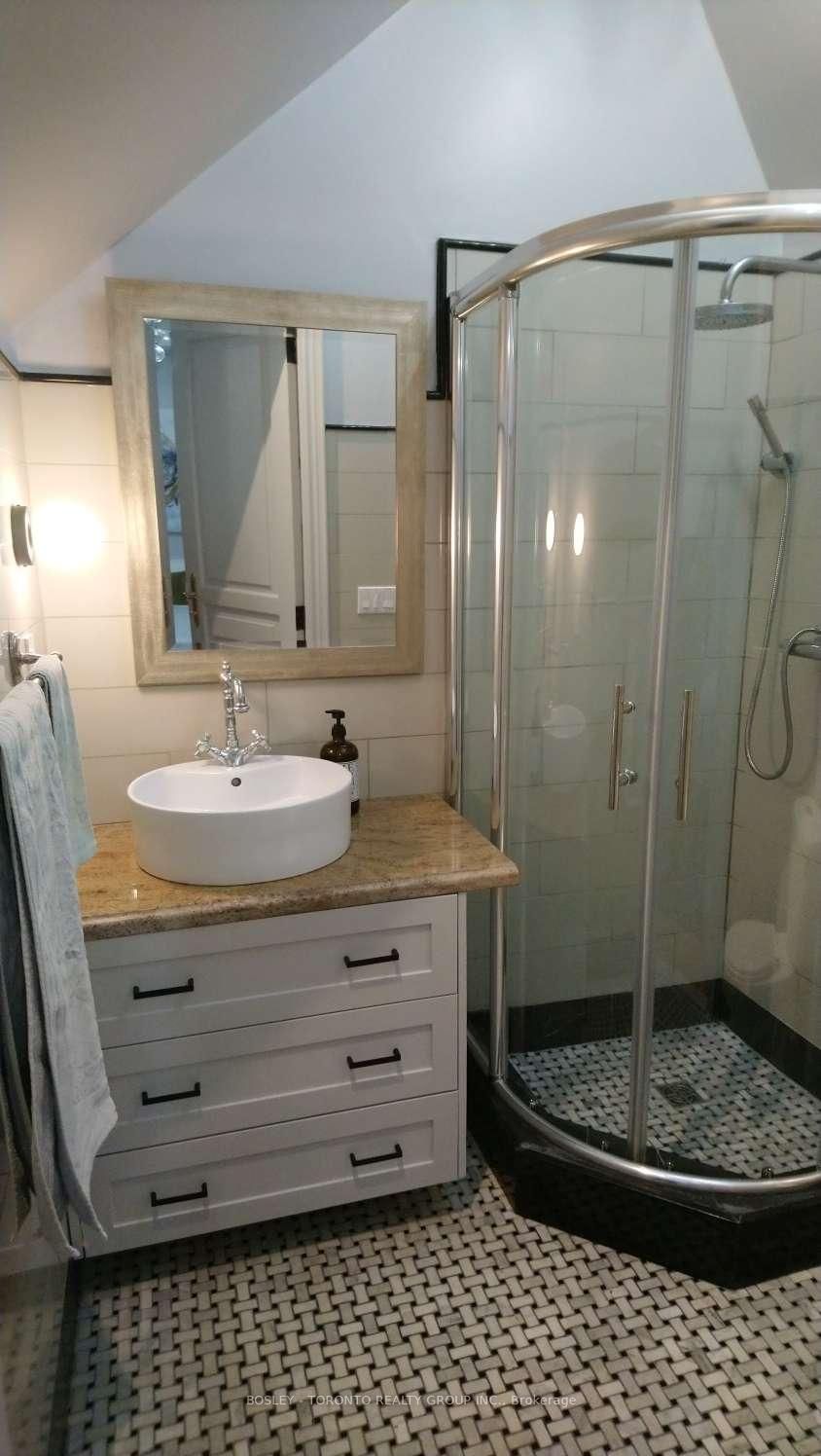 21 Lansdowne Avenue, Unit 1 - Photo 7